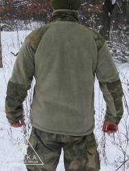 FBJ Level III в камуфляже A-TACS FG вид со спины